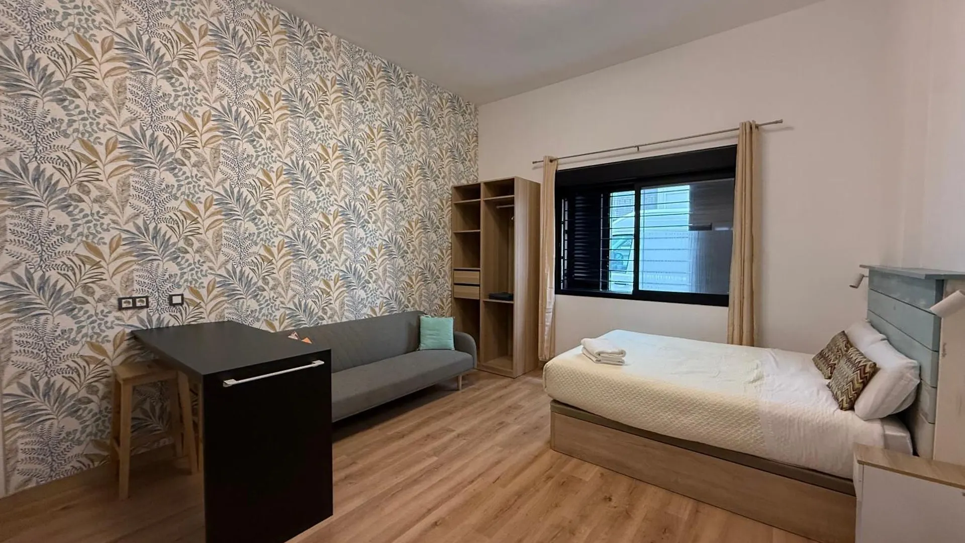 Apartment Lovely Studio In The Heart Of Malaga Free Swimming Pool Spain
